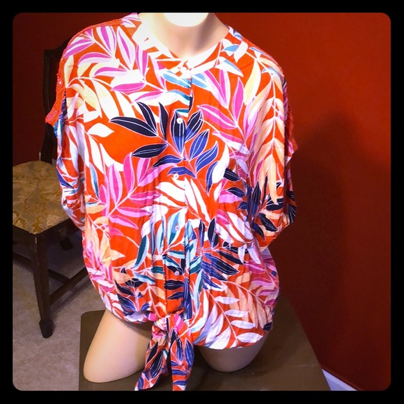 Women’s button down shirt - Picture 1 of 3